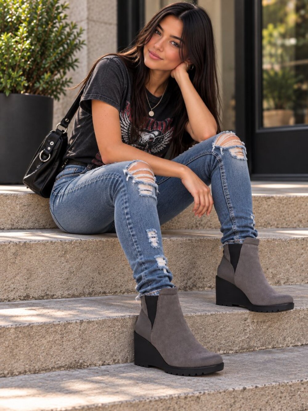 Sorel After Hours Grey Chelsea Ankle Boots - 8 - LIKE NEW